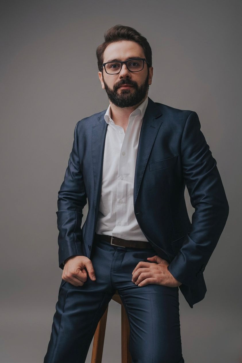 Dr. Felipe Askalon de Souza Freitas